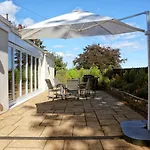 Torbay Rise Sea Side Villa With Family Facilities